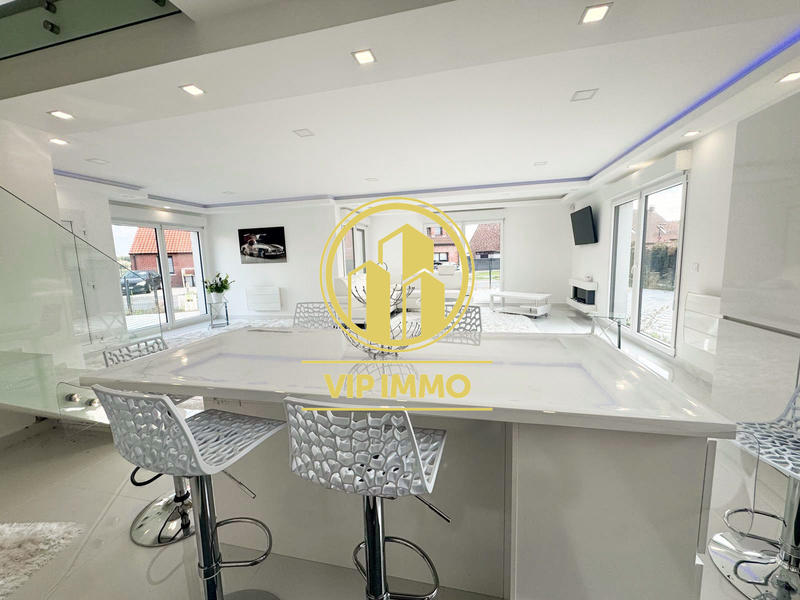 Maison - 142 m² - 4 pièces