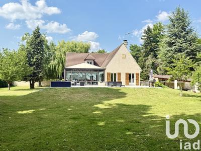 Maison - 221 m² - 9 pièces