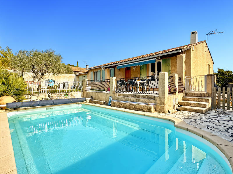 Maison - 90 m² - 4 pièces