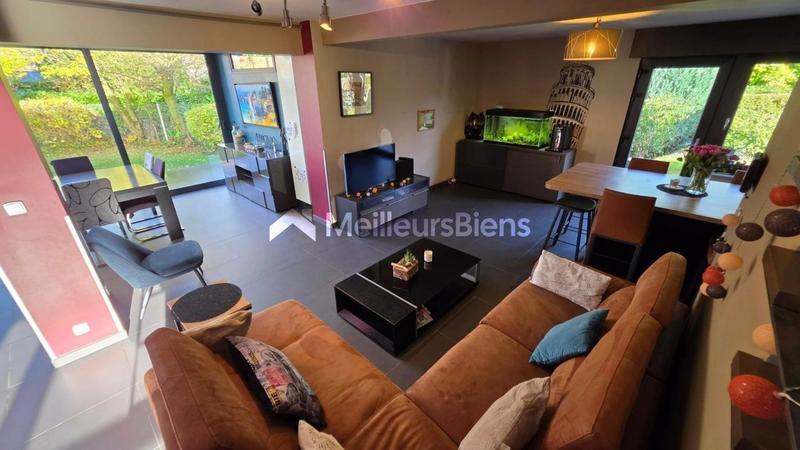 Maison - 163 m² - 7 pièces