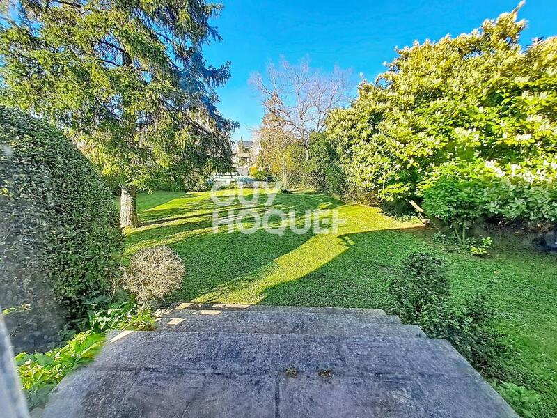 Maison - 175 m² - 7 pièces