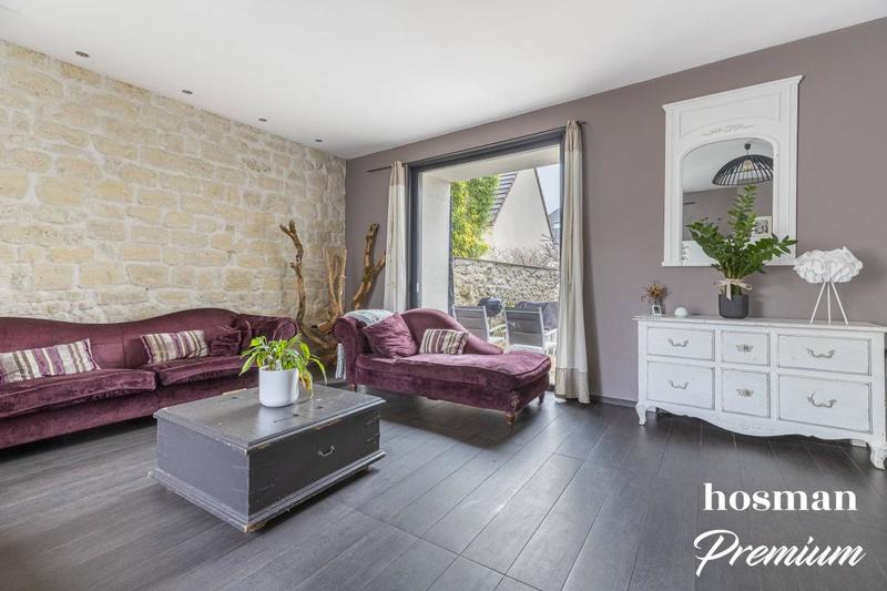 Maison - 290 m² - 6 pièces