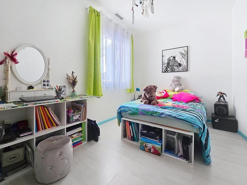 Maison - 115 m² - 6 pièces