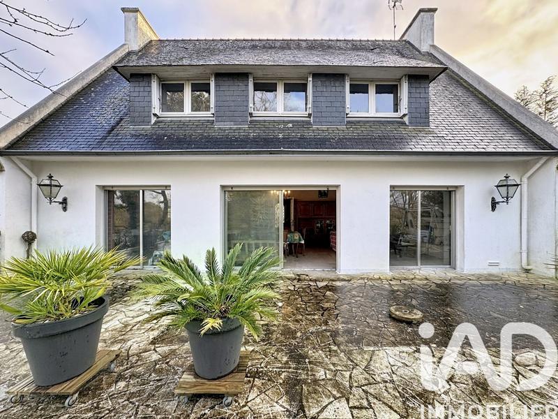 Maison - 154 m² - 8 pièces