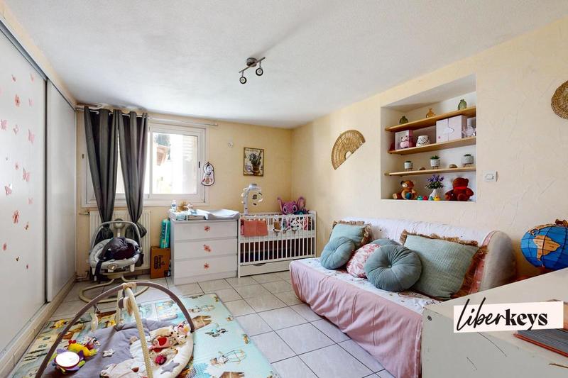 Maison d'architecte - 262 m² - 6 pièces