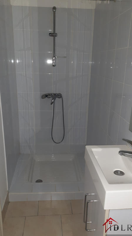 Maison - 450 m² - 13 pièces