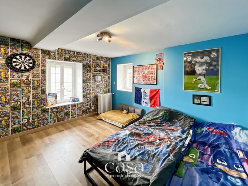 Maison - 166 m² - 6 pièces