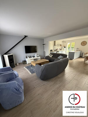 Maison traditionnelle - 142 m² - 6 pièces