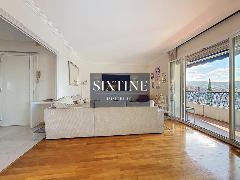 Appartement - 89 m² - 3 pièces