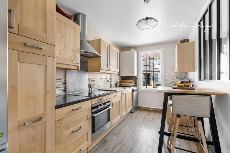 Maison - 140 m² - 7 pièces