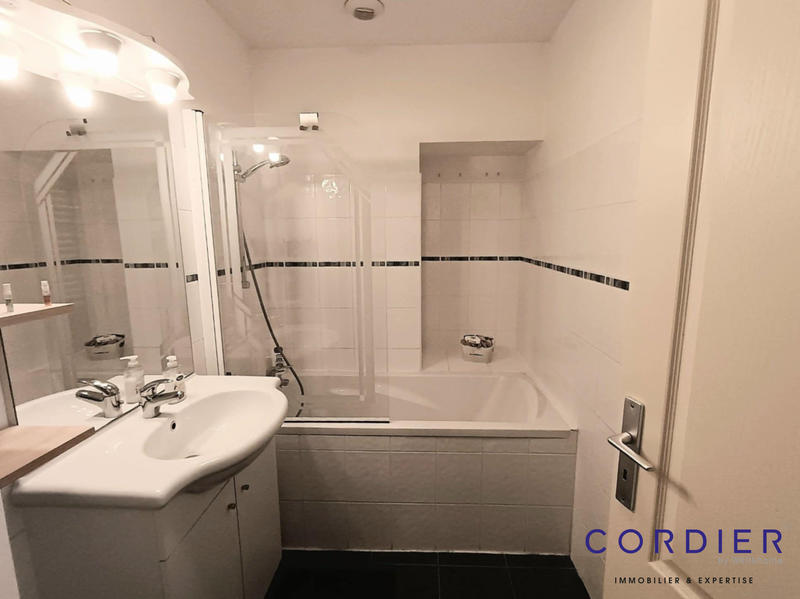 Appartement - 118 m² - 5 pièces