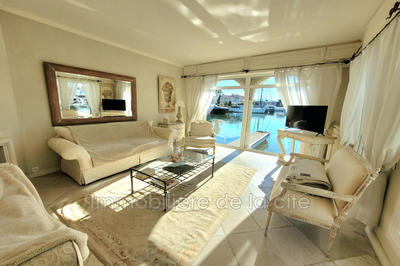 Maison - 165 m² - 6 pièces