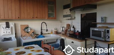 Chambre - 12 m² - 1 pièce