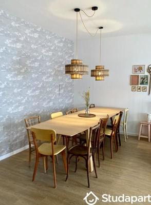 Chambre - 15 m² - 1 pièce