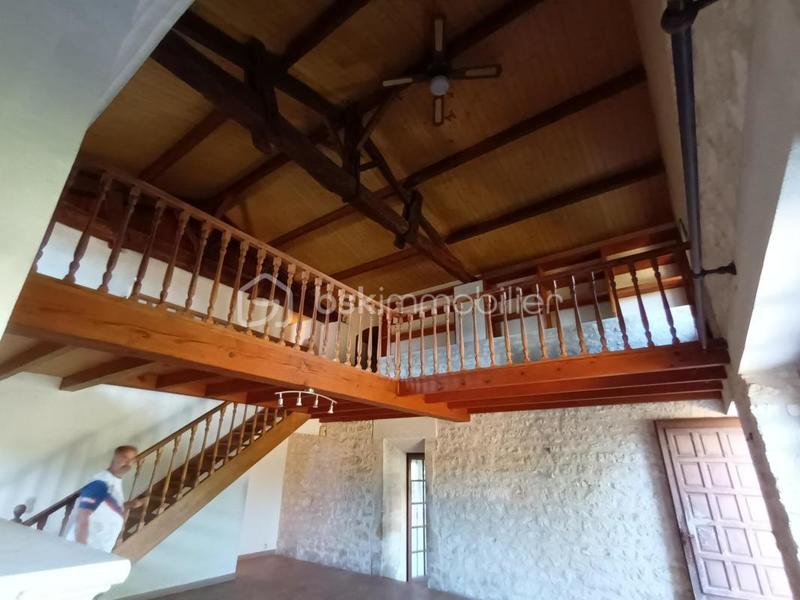 Corps de ferme - 379 m² - 14 pièces