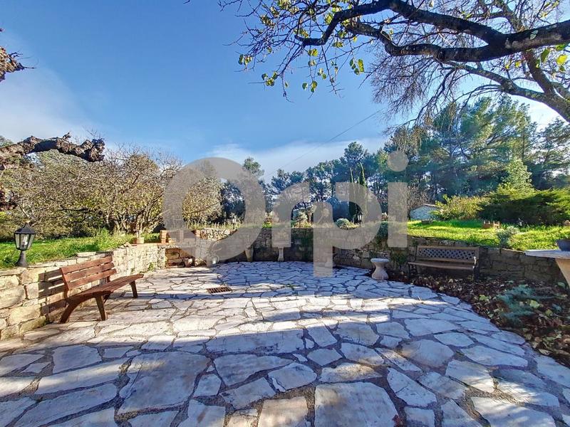 Corps de ferme - 177 m² - 6 pièces