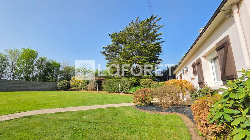 Maison - 96 m² - 5 pièces