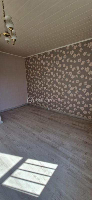 Maison - 96 m² - 3 pièces