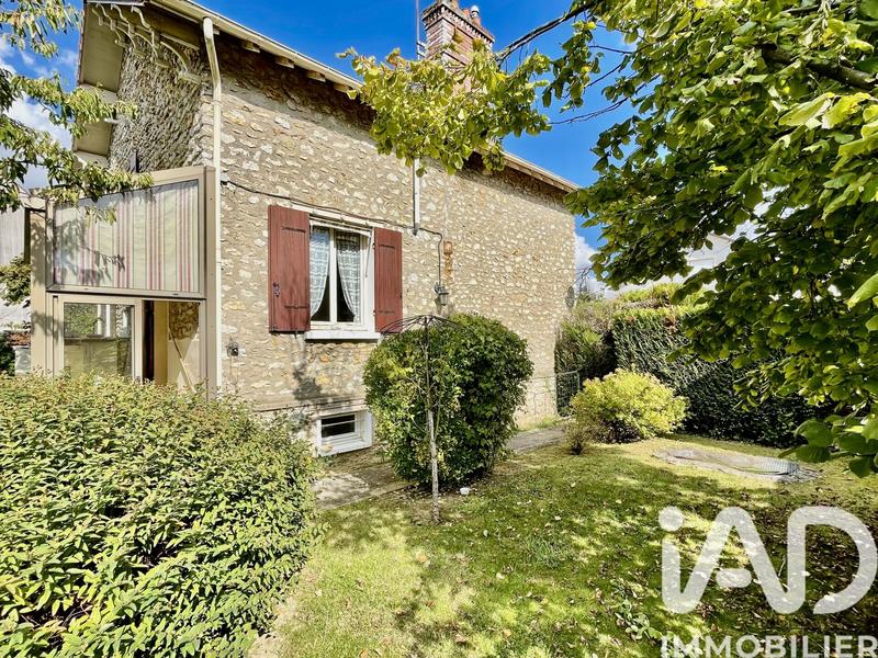 Maison - 87 m² - 5 pièces