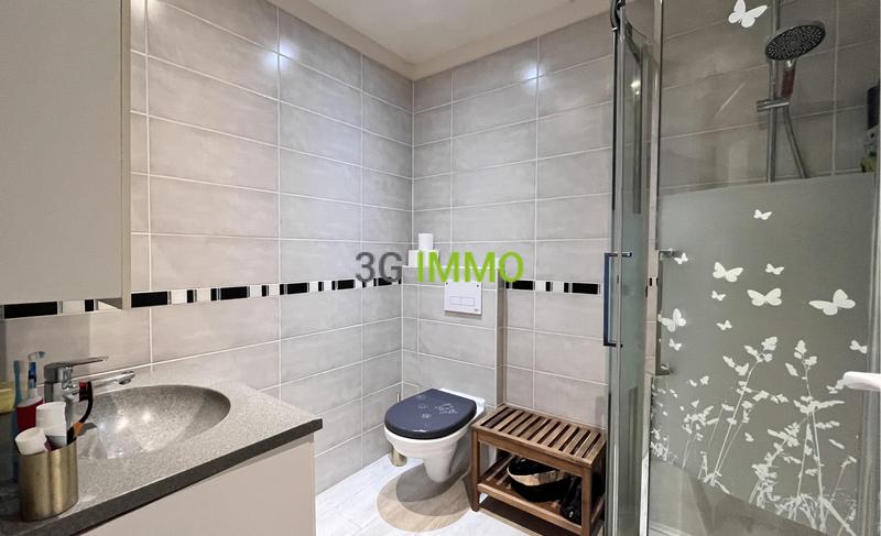 Maison - 115 m² - 6 pièces