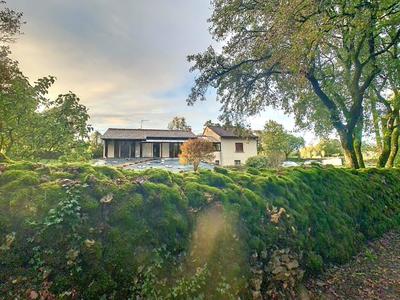 Maison - 104 m² - 4 pièces