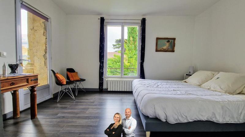 Maison - 332 m² - 10 pièces