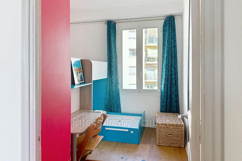 Appartement - 81 m² - 3 pièces