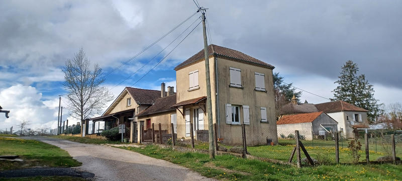Maison - 195 m² - 7 pièces