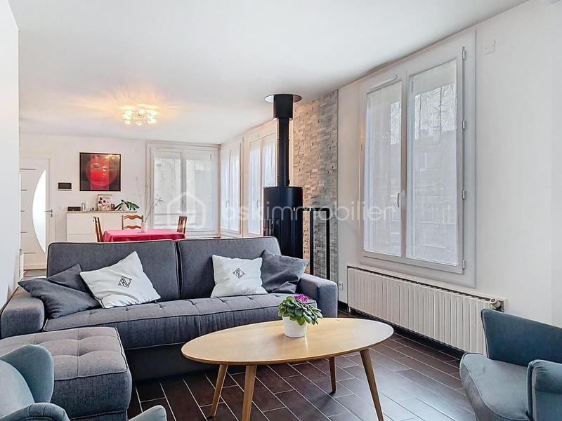 Maison - 73 m² - 4 pièces