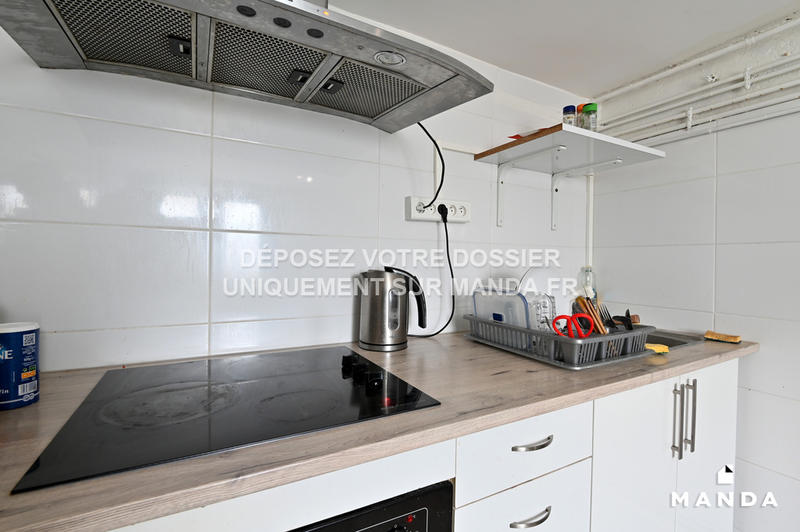 Chambre - 11 m² - 5 pièces