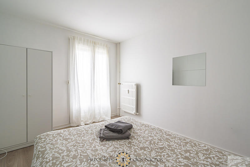 Appartement - 85 m² - 5 pièces