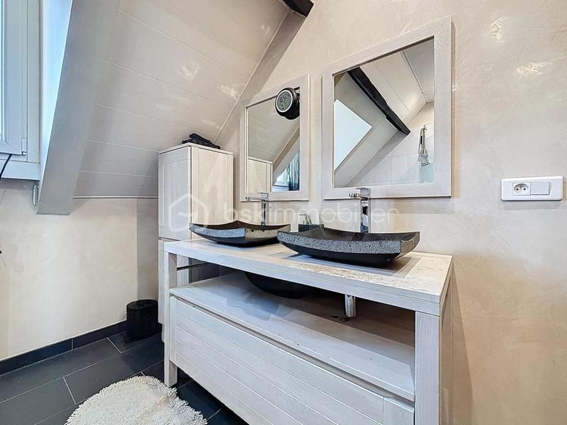 Maison - 120 m² - 6 pièces