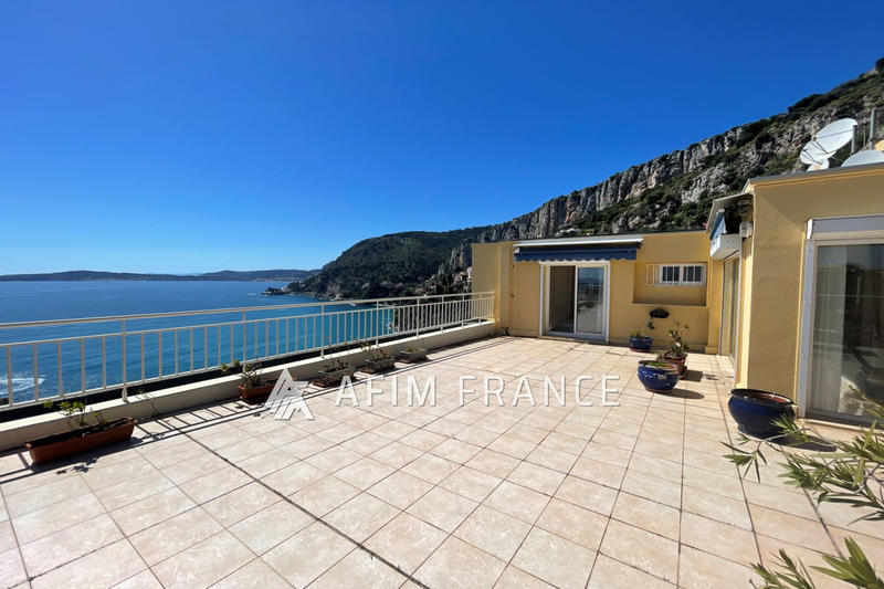 Appartement - 96 m² - 4 pièces