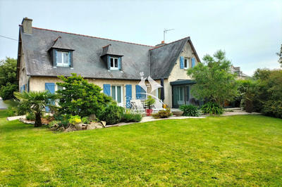 Maison - 165 m² - 6 pièces