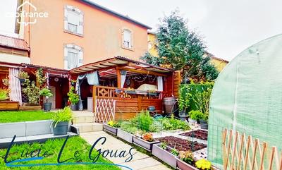 Maison - 84 m² - 4 pièces