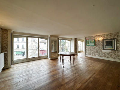Immeuble - 631 m² - 15 pièces