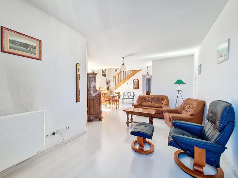 Appartement - 84 m² - 4 pièces