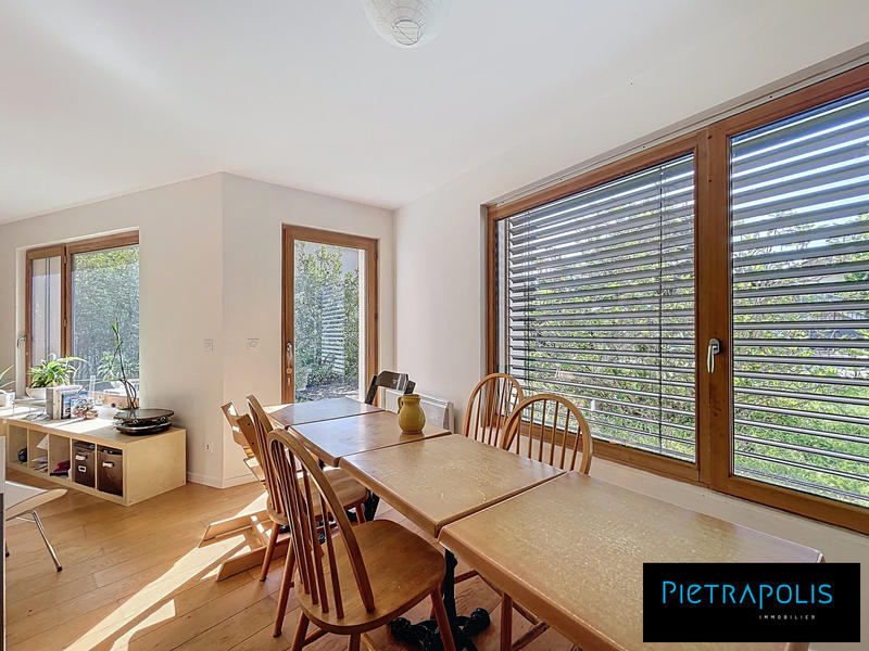 Appartement - 87 m² - 4 pièces