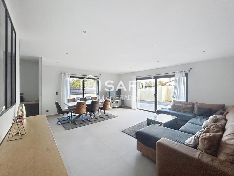 Maison - 160 m² - 6 pièces