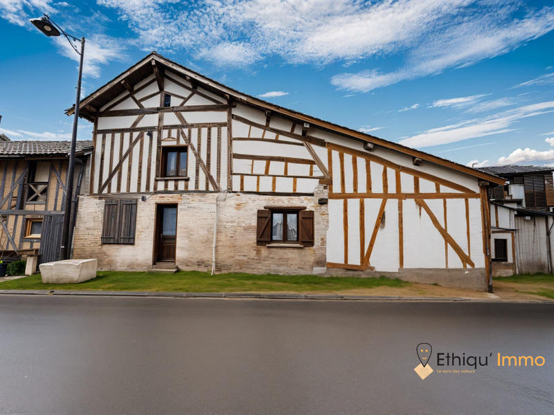 Maison ancienne - 114 m² - 4 pièces