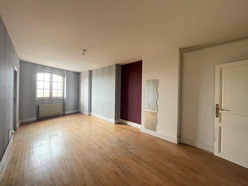 Appartement - 159 m² - 3 pièces