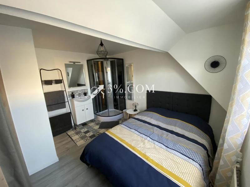 Maison - 96 m² - 6 pièces