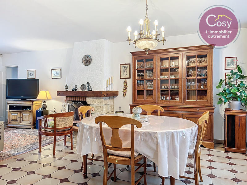 Maison - 136 m² - 6 pièces