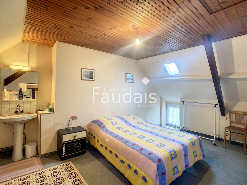 Maison - 148 m² - 7 pièces