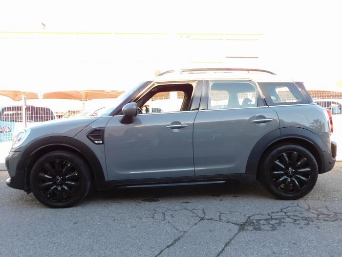 Mini Countryman Mini One 102ch Oakwood Euro6d-T