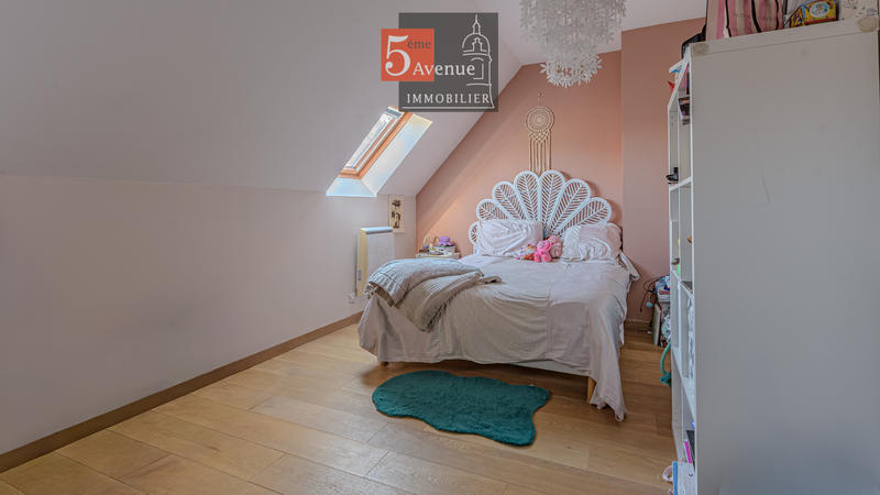 Maison - 160 m² - 7 pièces