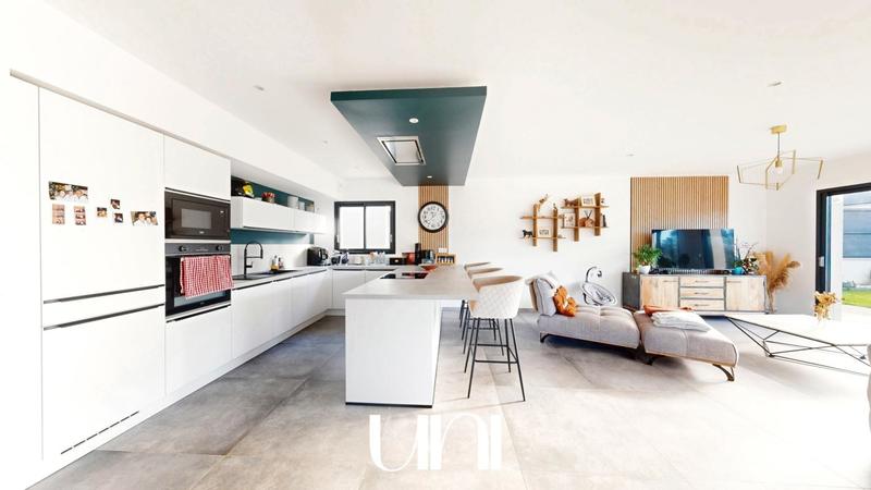 Maison - 115 m² - 5 pièces