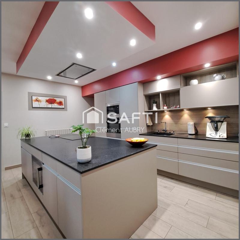 Maison - 190 m² - 6 pièces