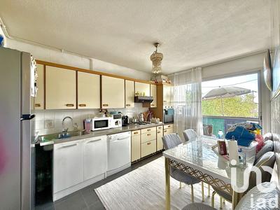 Appartement - 75 m² - 4 pièces