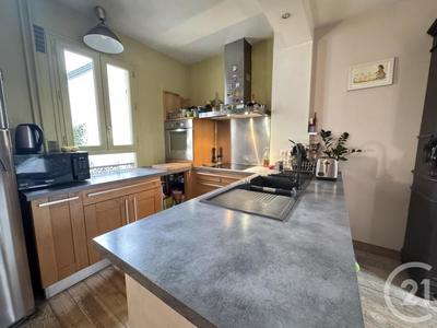 Maison ancienne - 140 m² - 7 pièces